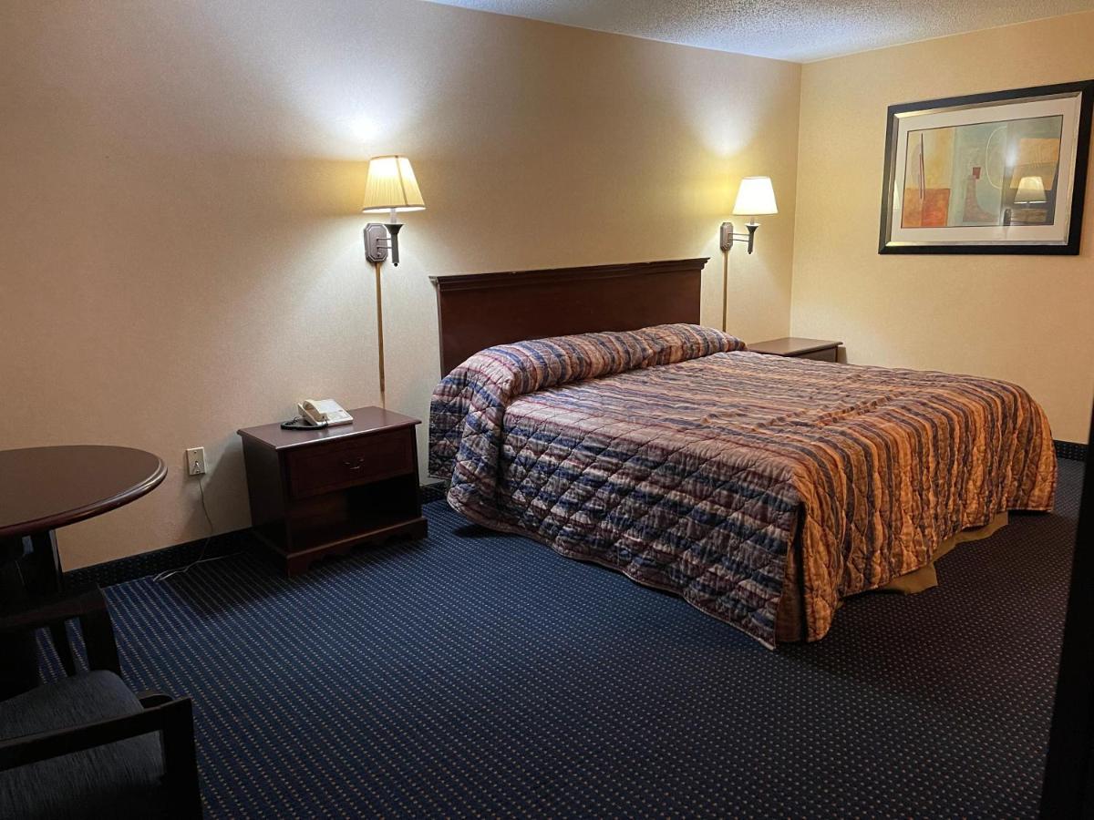 Budget Inn Temple Hills Eksteriør bilde